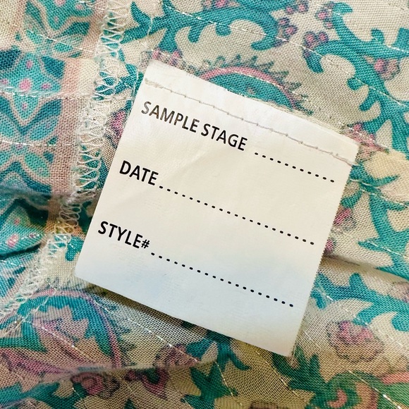 EUC Spell & the Gypsy Collective Sage Oracle Blouse - Picture 17 of 17